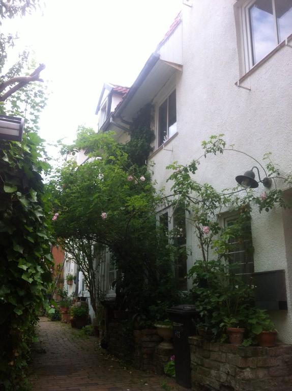 Apartment Möbliertes Wohnen In Der Lübecker Ganghausperle Smart *